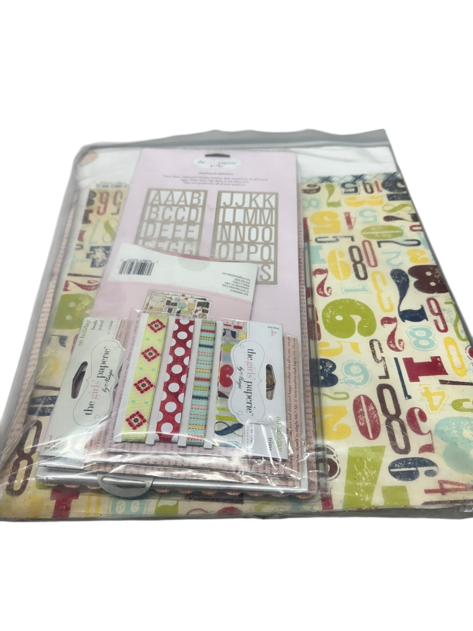 2011 The Girls’ Paperie “On Holiday” Scrapbook Kit 950 Pieces